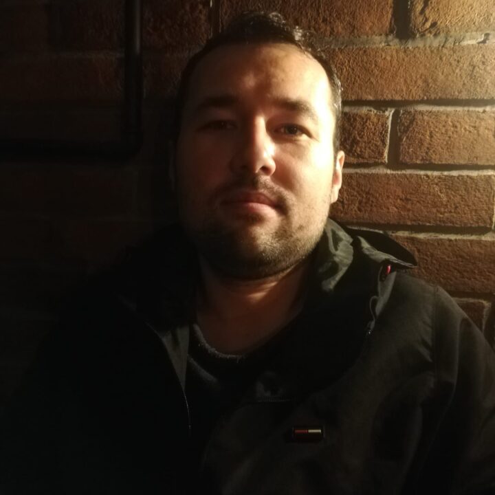 Hakan Göçmez yazar görseli