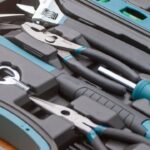 Denetim Masası Nedir konusunu temsilen tamirci araç gereçleri